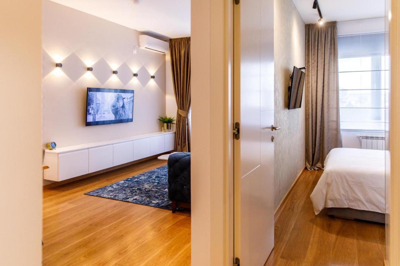 Dali Apartments Pupin Palace Нови Сад Екстериор снимка