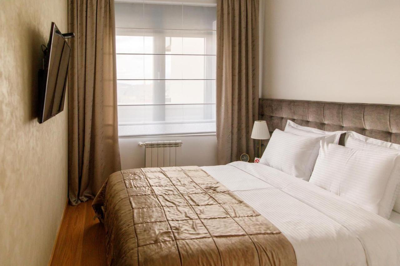 Dali Apartments Pupin Palace Нови Сад Екстериор снимка