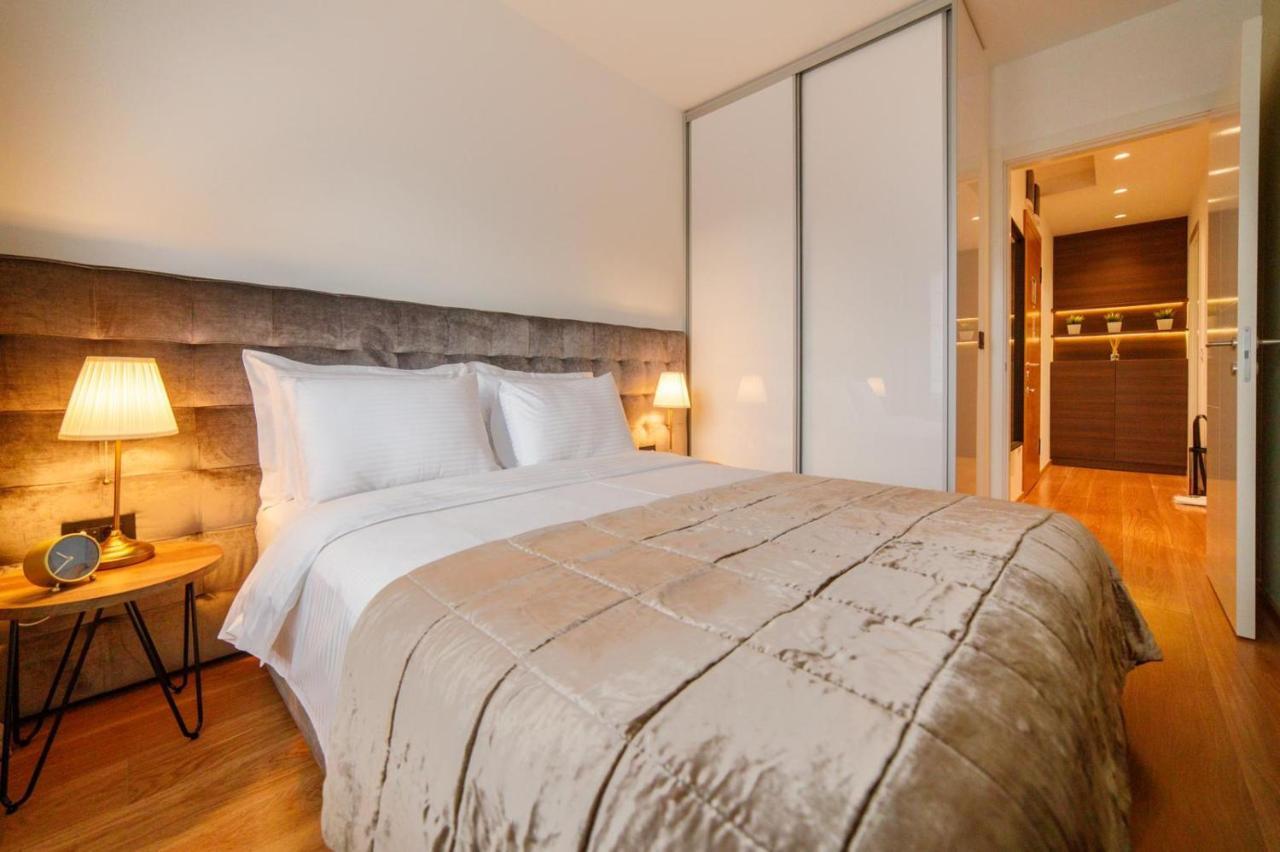 Dali Apartments Pupin Palace Нови Сад Екстериор снимка
