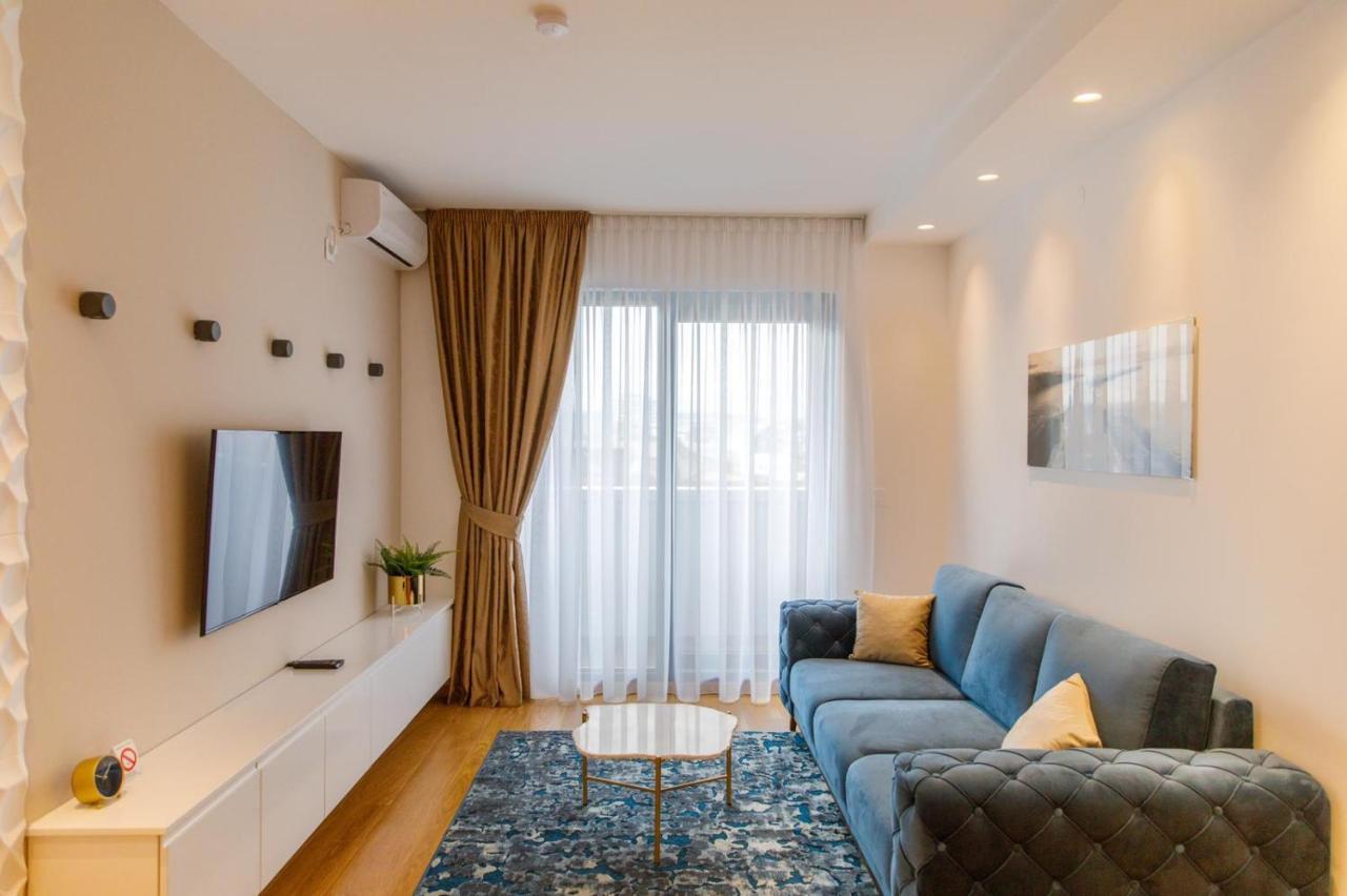 Dali Apartments Pupin Palace Нови Сад Екстериор снимка
