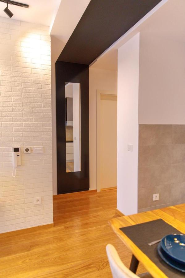 Dali Apartments Pupin Palace Нови Сад Екстериор снимка